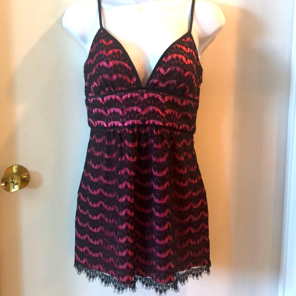 TRINA TURK TOP Black Lace over Pink Silk Size 6 Excellent Condition!